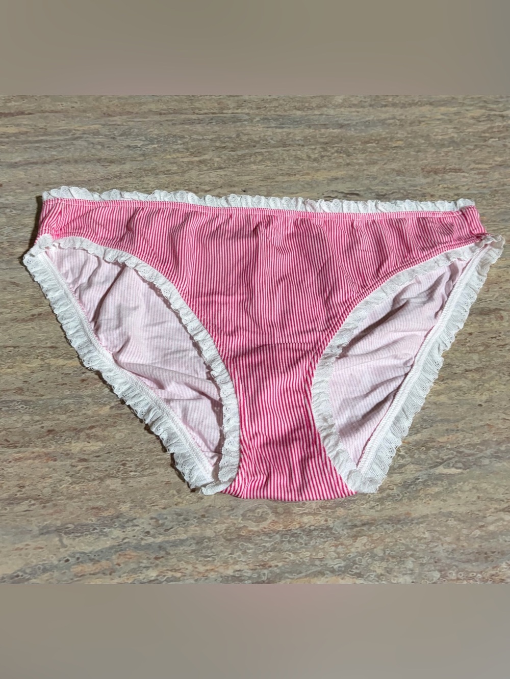 NWOT Victoria’s Secret Pink and White Striped Ruffled Bikini Panty